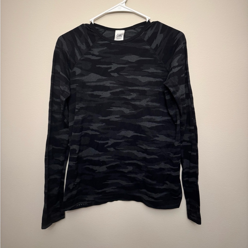 Athleta Girl Black Camo Patterned Long Sleeve Top Size XXL (16) Fair Condition